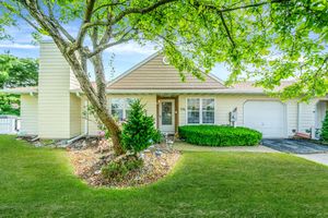 196 THEODORE DR, CORAM, NY