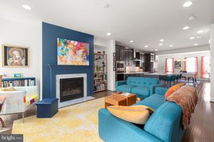 609 ANGELFISH WAY, WOODBRIDGE, VA