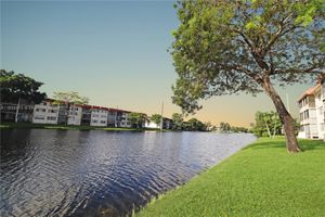 361 S HOLLYBROOK DR 102, PEMBROKE PINES, FL
