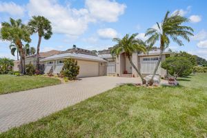 6674 JOG PALM DR, BOYNTON BEACH, FL